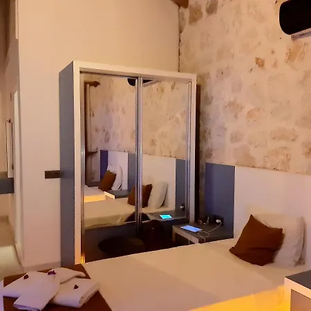 Villa Velsem فيلة *
